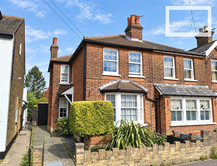 St Johns Road, Epping